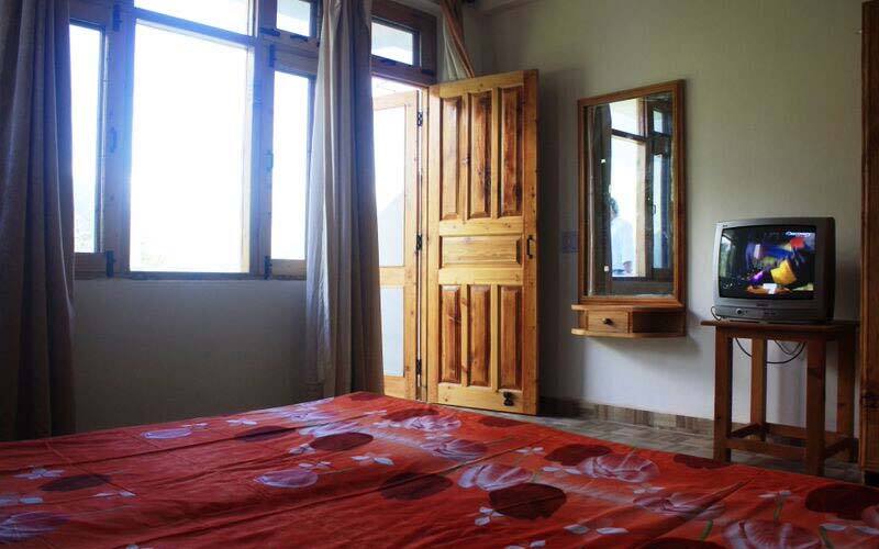 Sarthak Bed & Breakfast, Manali 5